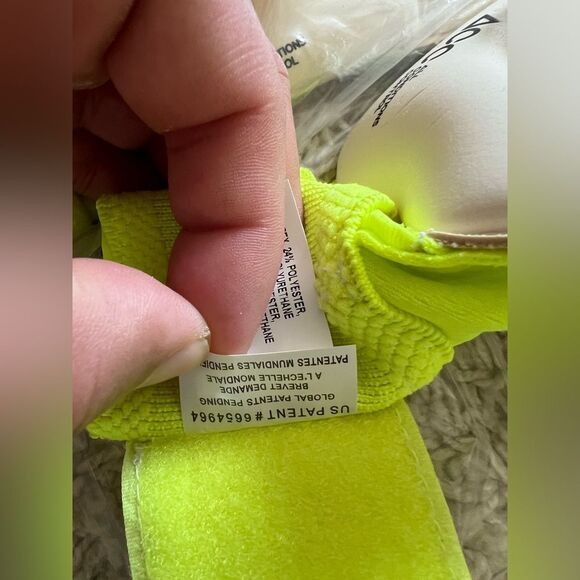 Nike Vapor Grip3 Goalkeeper Gloves Volt Black Soccer Goalie - Picture 5 of 11